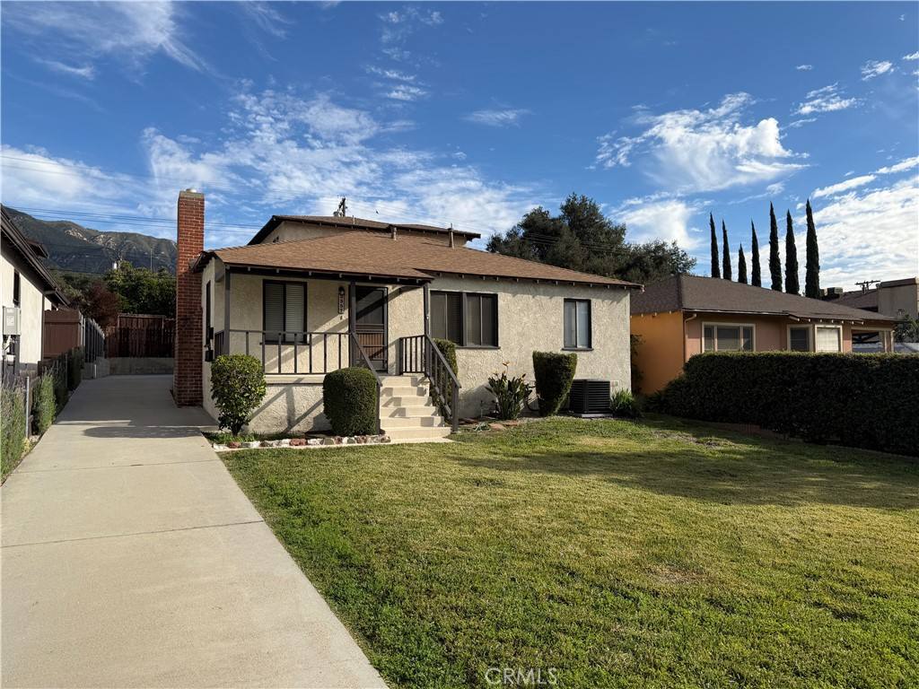 Apartment for rent at 3357 Honolulu Ave, La Crescenta, CA 91214