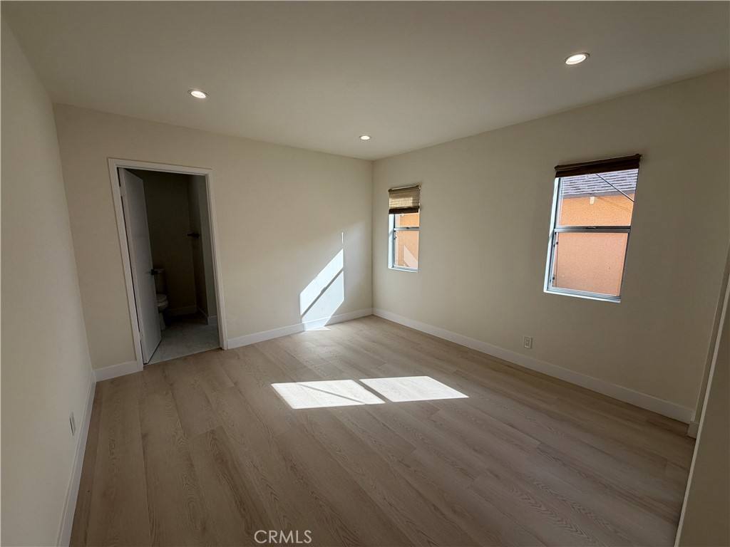 Apartment for rent at 3357 Honolulu Ave, La Crescenta, CA 91214