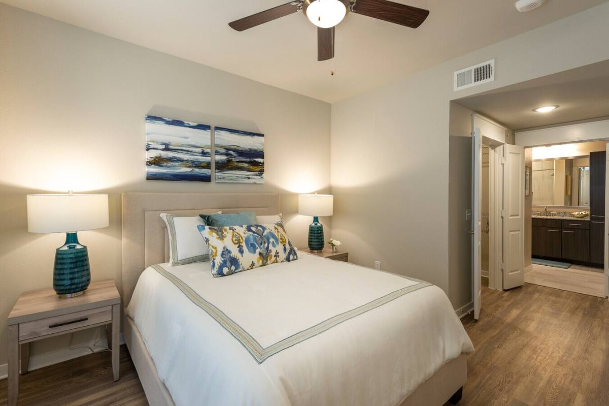 Apartment for rent at 13475 Rincon Dr #SNEA1, Houston, TX 77077