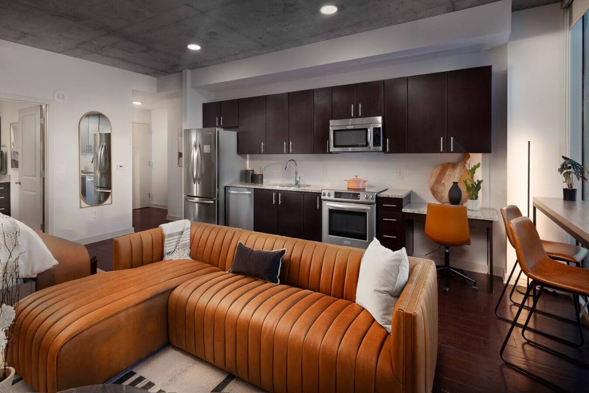 Apartment for rent at 2031 Westcreek Lane #SHRO, Houston, TX 77027