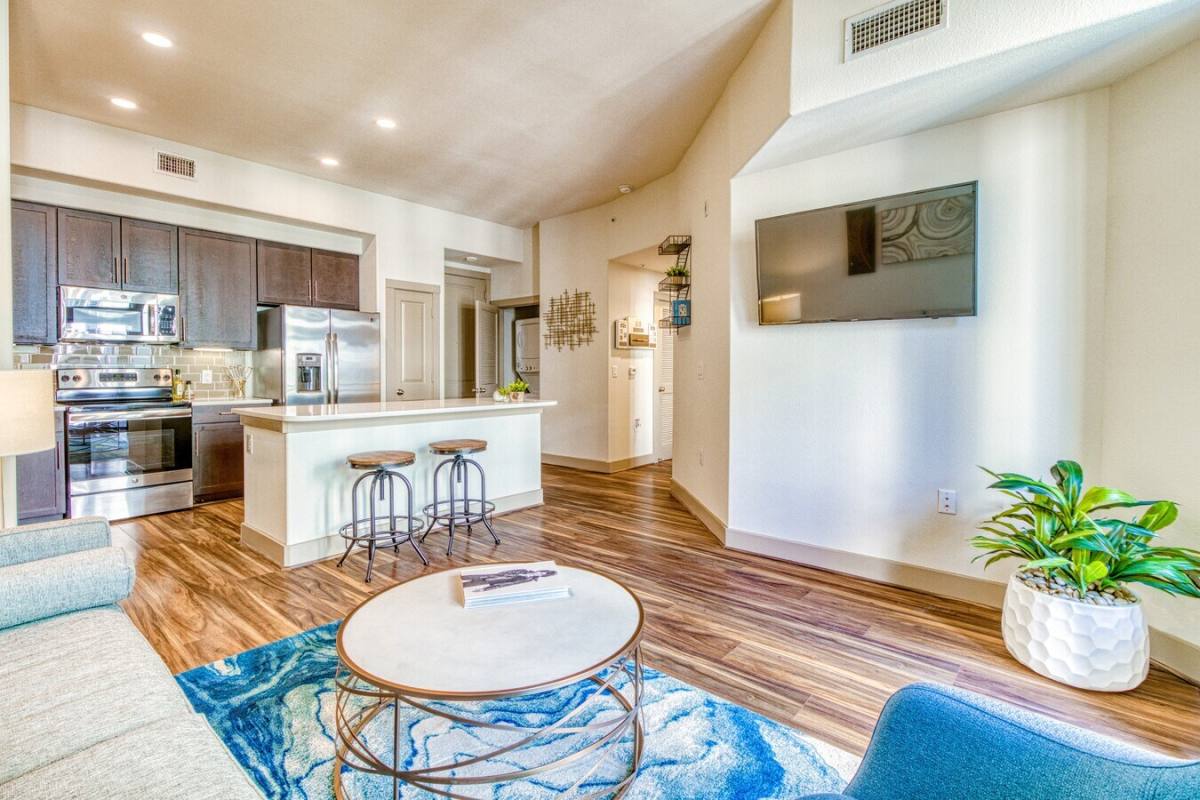 Apartment for rent at 707 Saulnier St #SAMN1, Houston, TX 77019