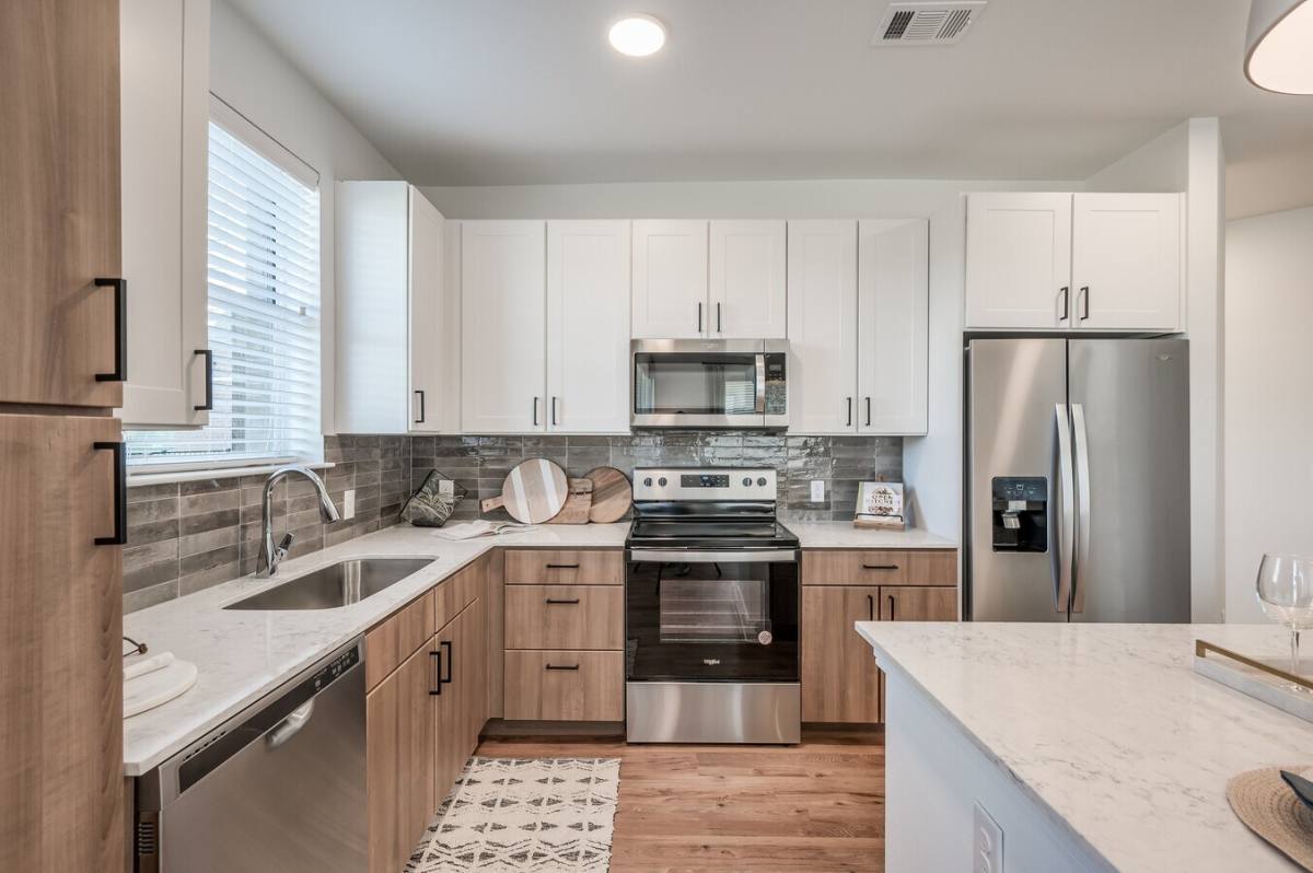 Apartment for rent at 16200 Bridgeland Highschool Dr, Cypress, TX 77433