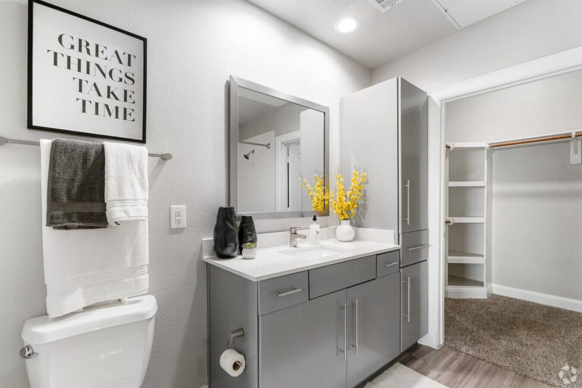 Apartment for rent at 2950 Old Spanish Trail #SCMC1, Houston, TX 77054