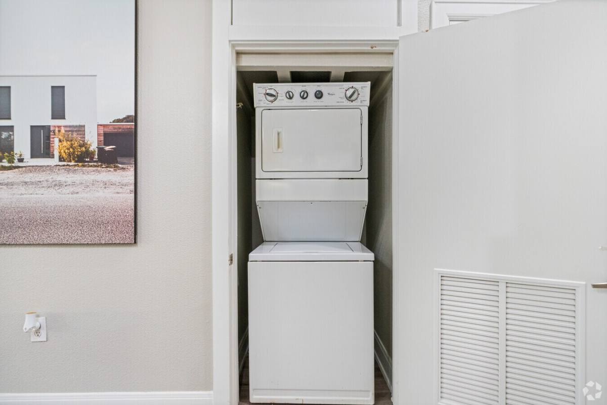 Apartment for rent at 2950 Old Spanish Trail #SCMC1, Houston, TX 77054