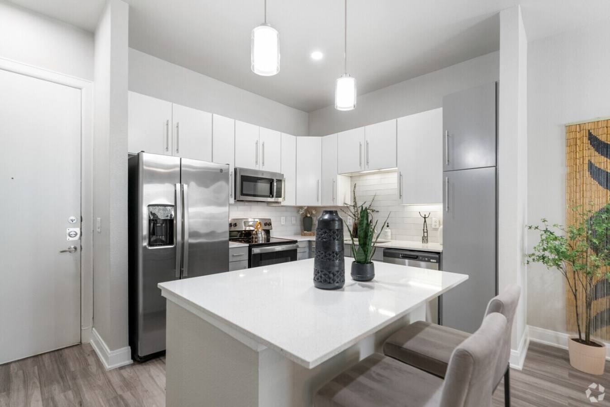 Apartment for rent at 2950 Old Spanish Trail #SCMC1, Houston, TX 77054