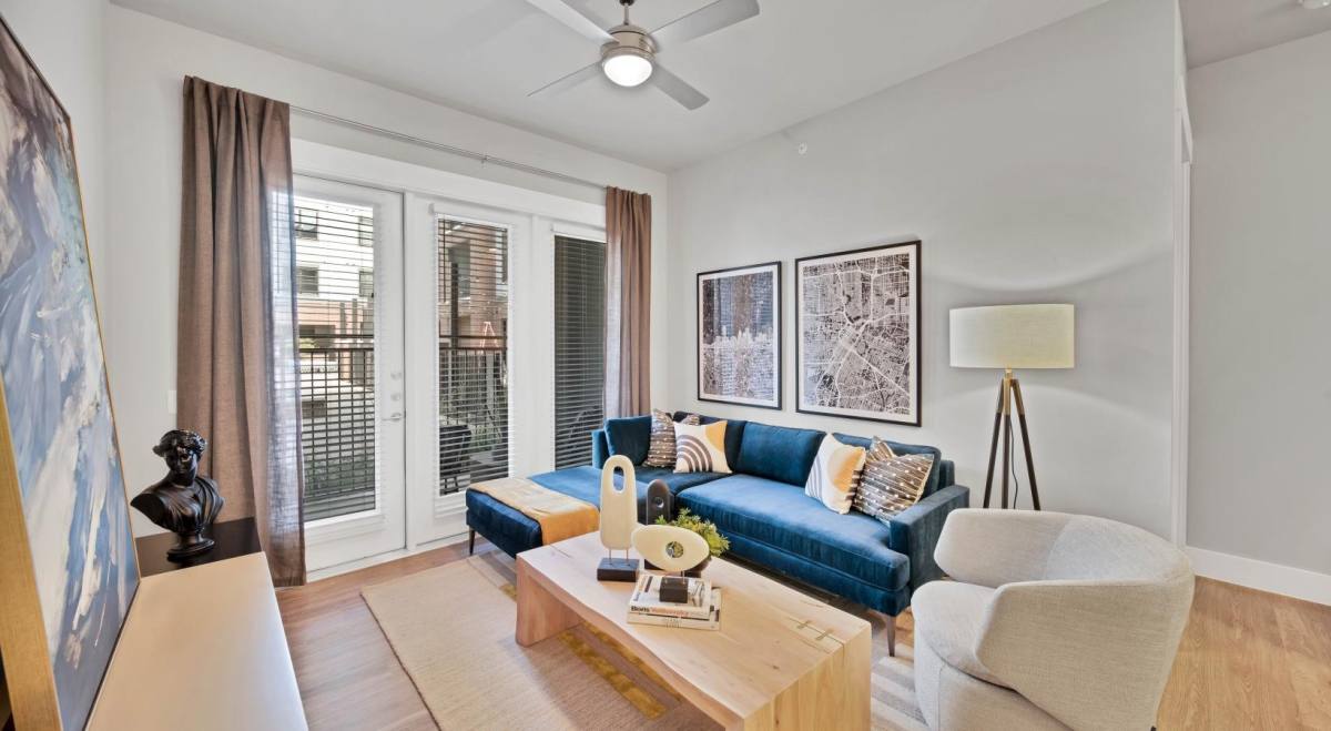 Apartment for rent at 2000 Taylor St #TRHS2, Houston, TX 77007
