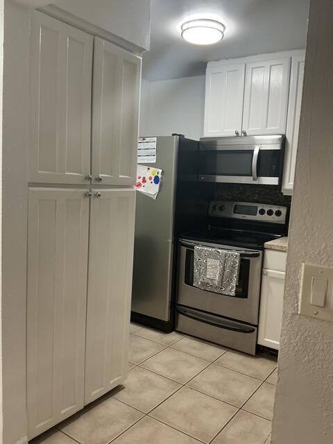 Apartment for rent at 203 Foxtail Dr #203A1, West Palm Beach, FL 33415