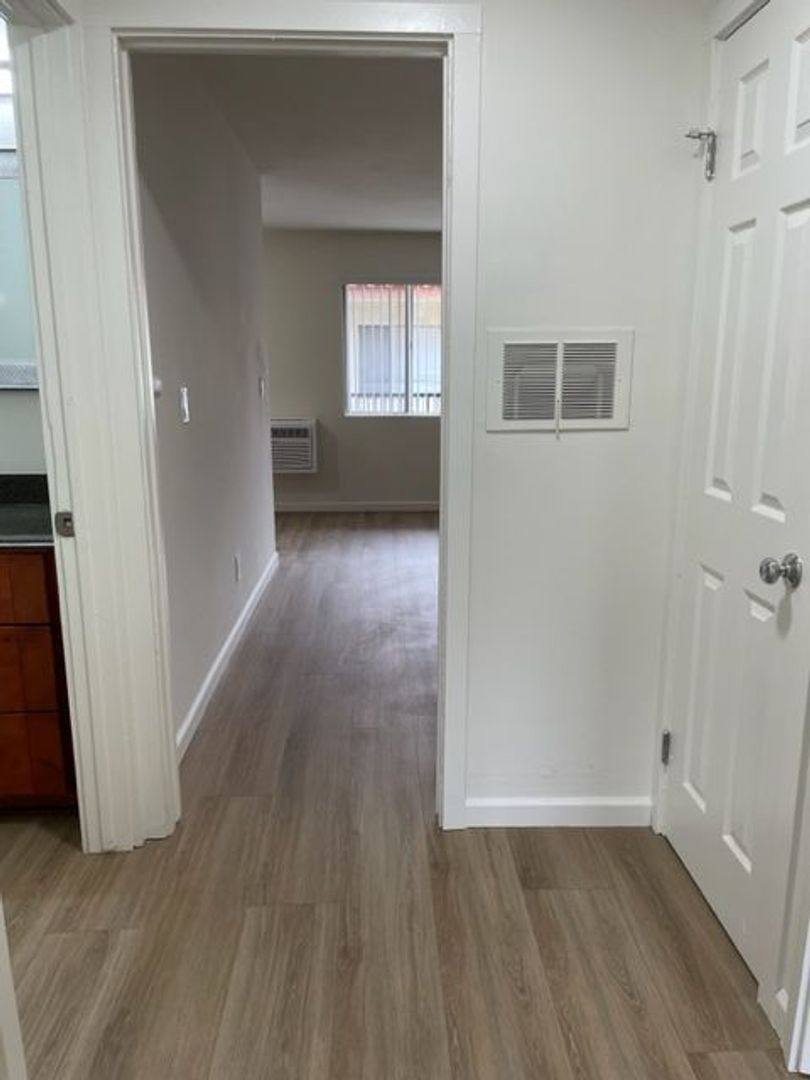 Apartment for rent at 7714 Newlin Ave, Whittier, CA 90602