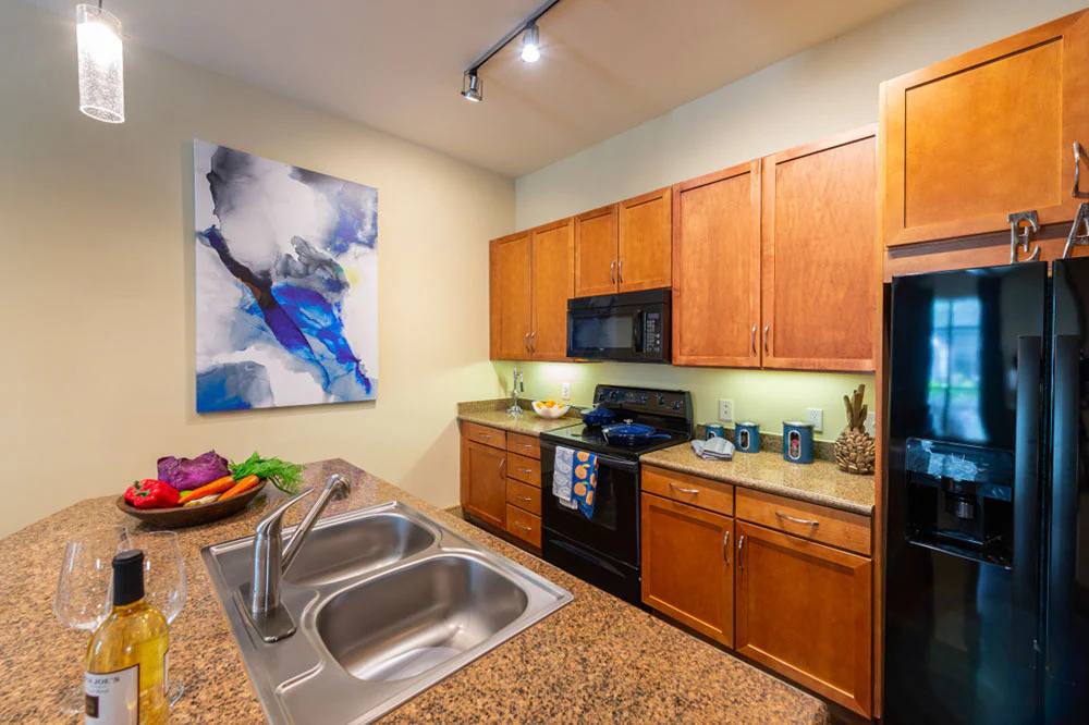 Apartment for rent at 2660 Augusta Dr #TAUG, Houston, TX 77057