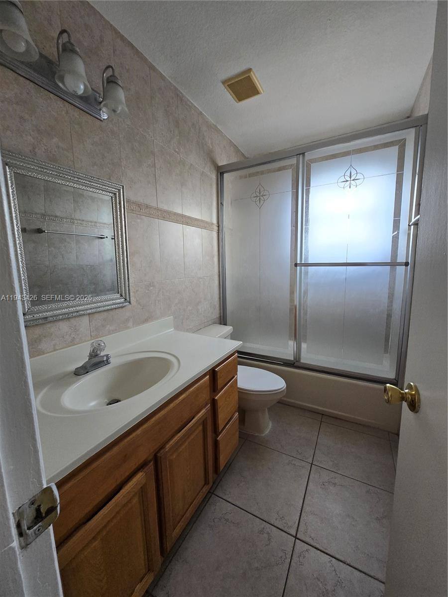 Condo for rent at 12850 SW 43rd Dr #12850250B, Miami, FL 33175