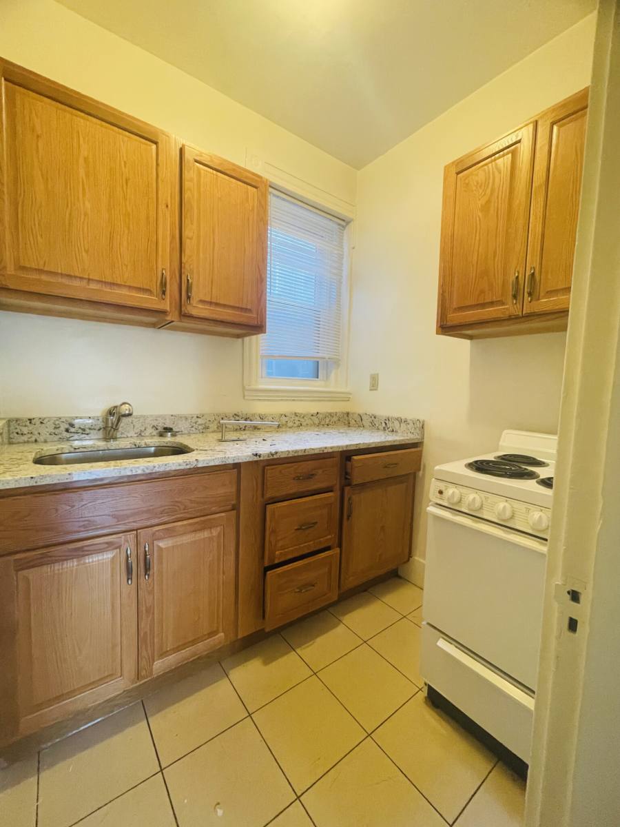Apartment for rent at 11 Tetlow St #41, Boston, MA 02115