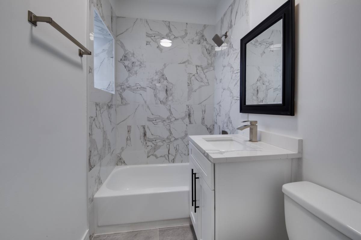 Apartment for rent at 3052 W Cortland #102, Chicago, IL 60647
