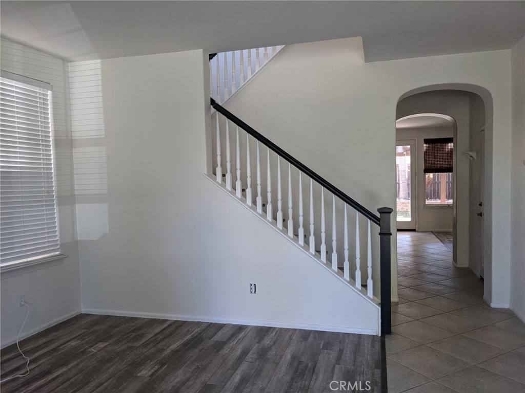 Apartment for rent at 40200 Bellevue Dr, Temecula, CA 92591