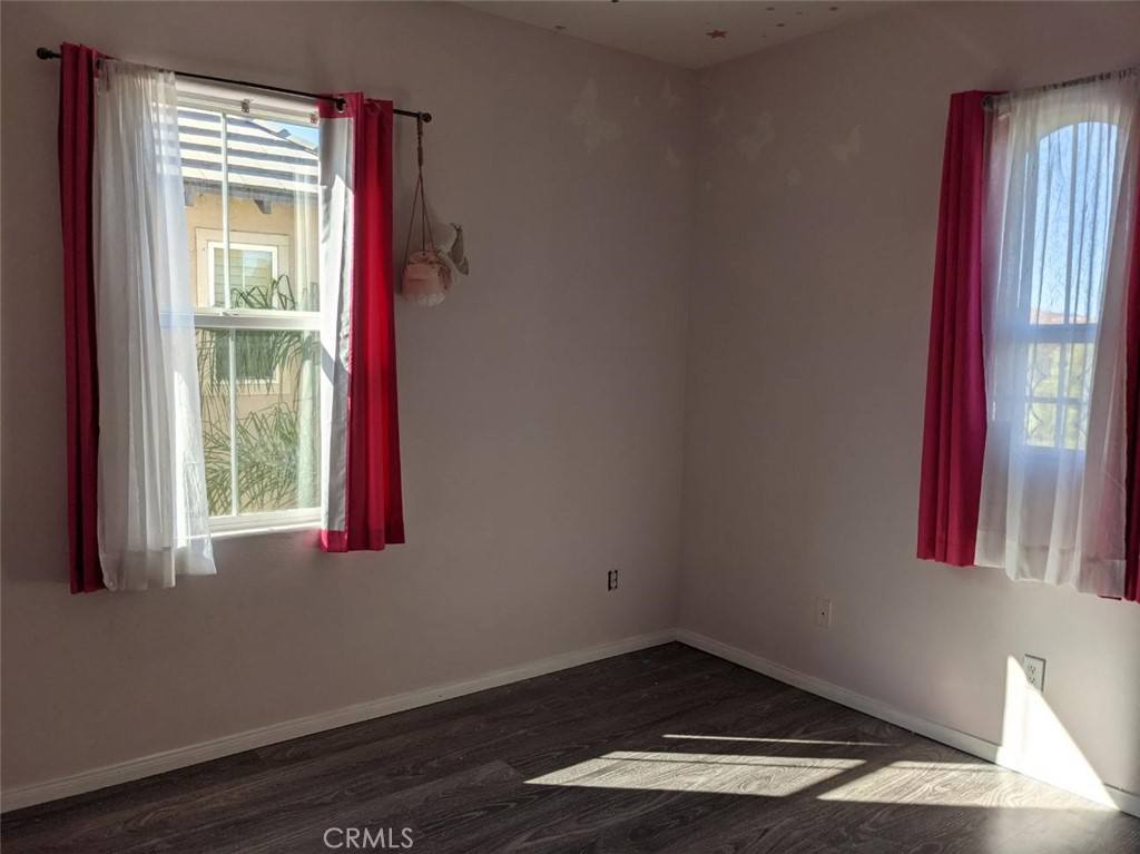 Apartment for rent at 40200 Bellevue Dr, Temecula, CA 92591