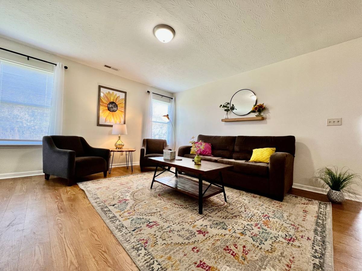 House for rent at 105 Overbrook Dr, Monroe, OH 45050