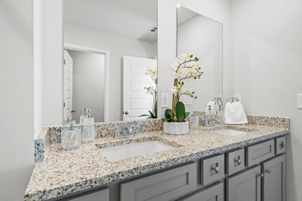 Townhouse for rent at 6989 Nipton Crossing, Flowery Branch, GA 30542