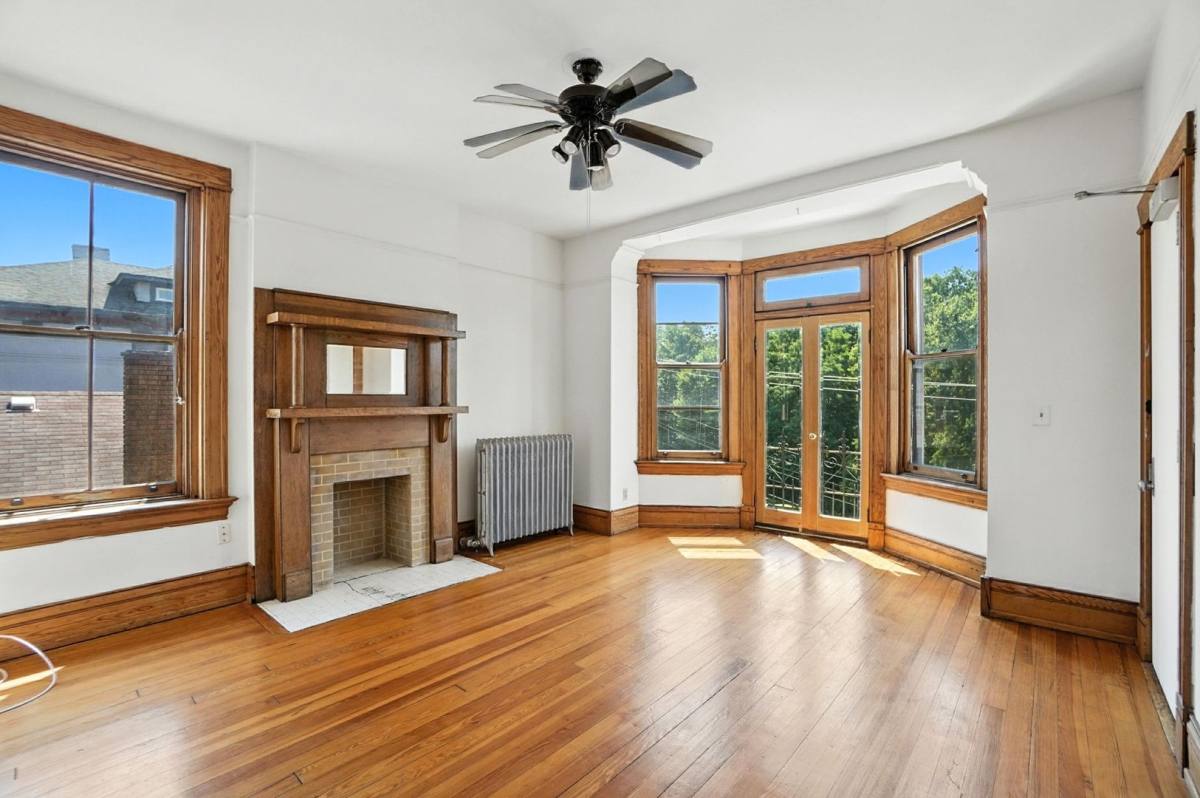Apartment for rent at 260 Ludlow Ave, Cincinnati, OH 45220