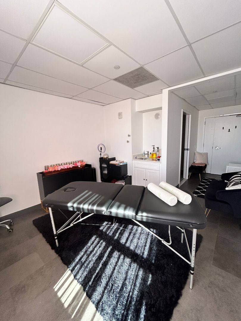 Apartment for rent at 3300 Henry Ave, Philadelphia, PA 19129