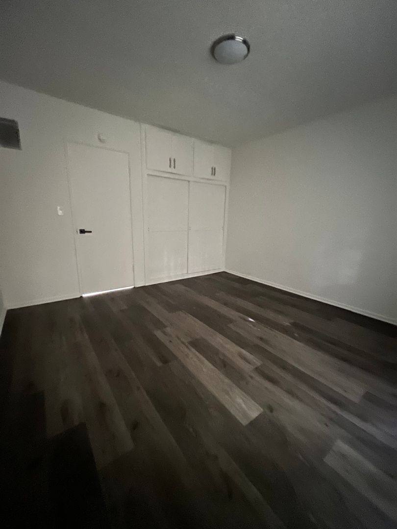 Apartment for rent at 1252 Havenhurst Dr, Los Angeles, CA 90046