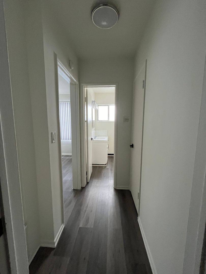 Apartment for rent at 1252 Havenhurst Dr, Los Angeles, CA 90046