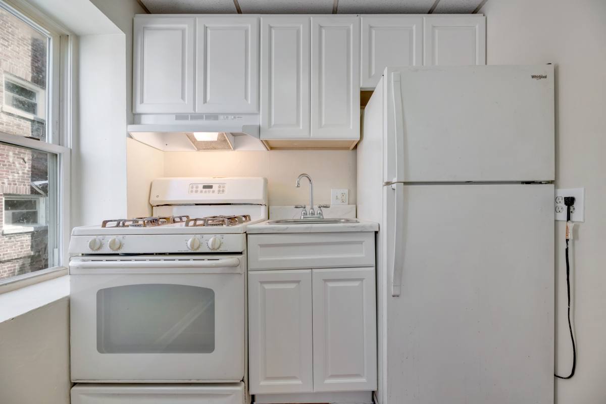 Apartment for rent at 4102 14th St NW #2, Washington, DC 20011