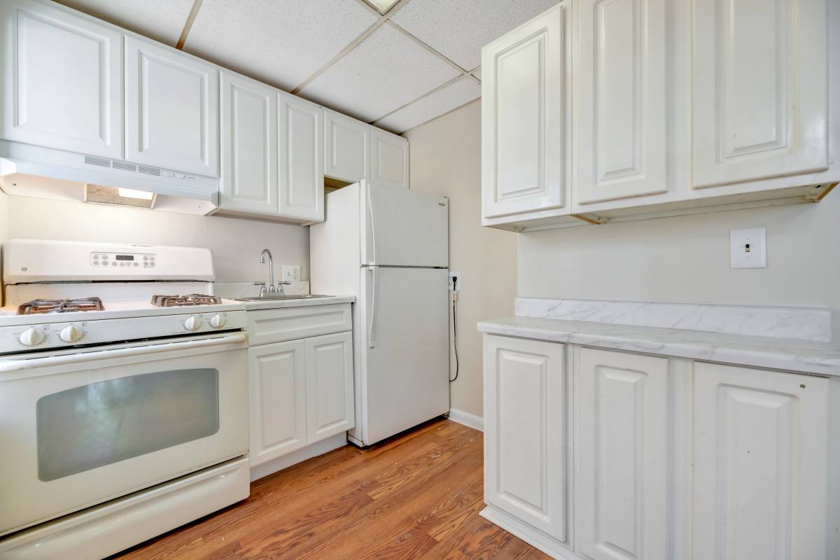 Apartment for rent at 4102 14th St NW #2, Washington, DC 20011