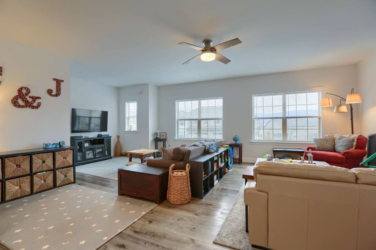 House for rent at 115 Crest View, Carlisle, PA 17013