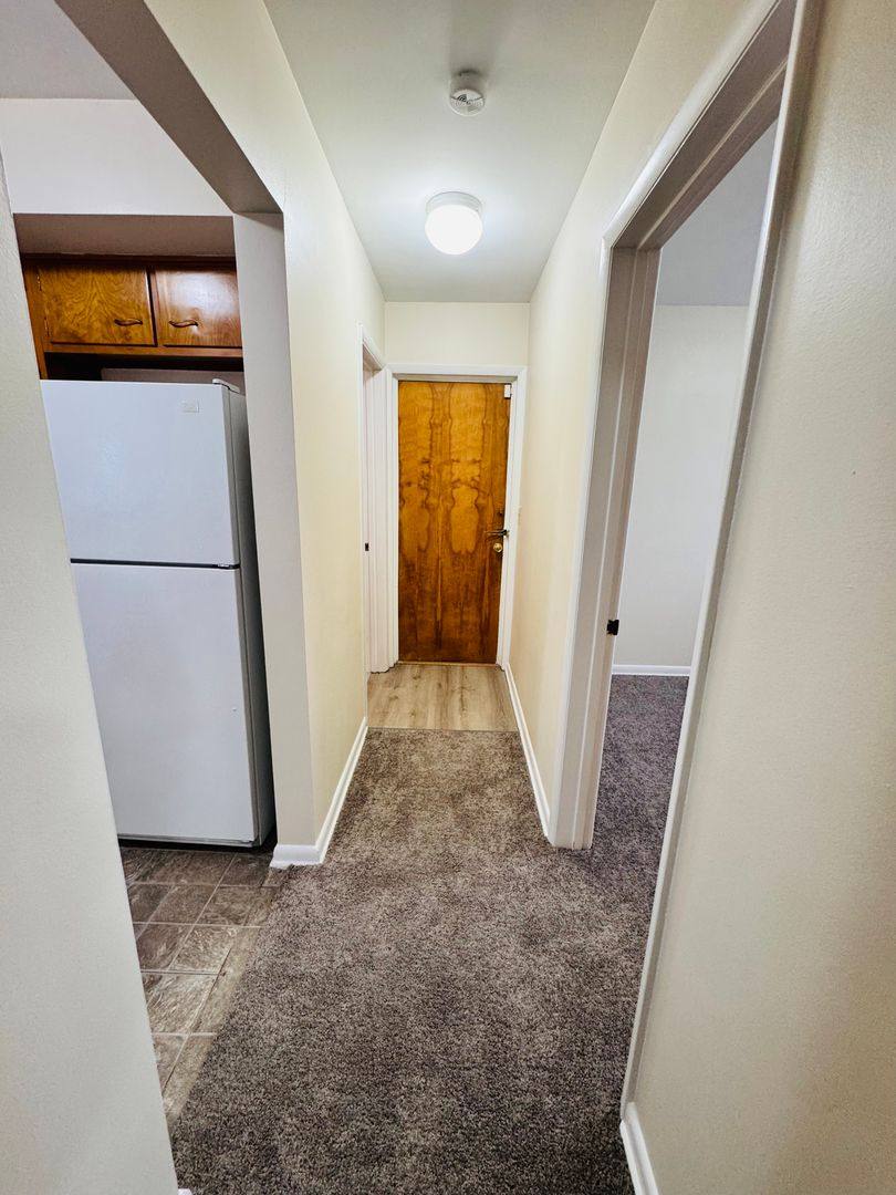Apartment for rent at 3106 Grand Ave, Middletown, OH 45044