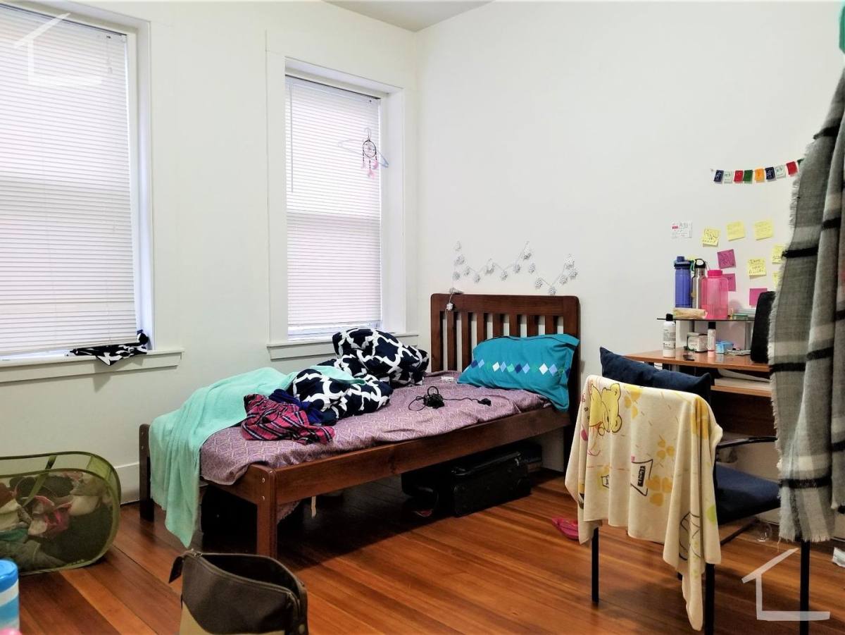 House for rent at 44 Brighton Ave, Allston, MA 02134