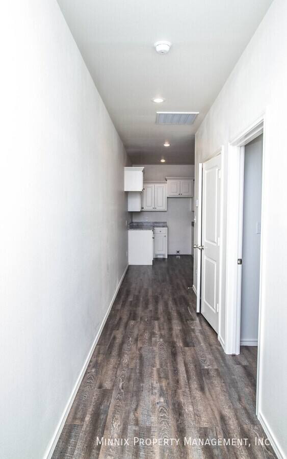 Townhouse for rent at 6927 20th St, Lubbock, TX 79407