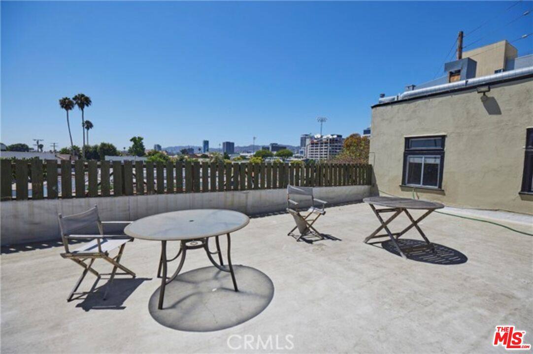 Apartment for rent at 1275 N Wilton Place #1275B, Los Angeles, CA 90038