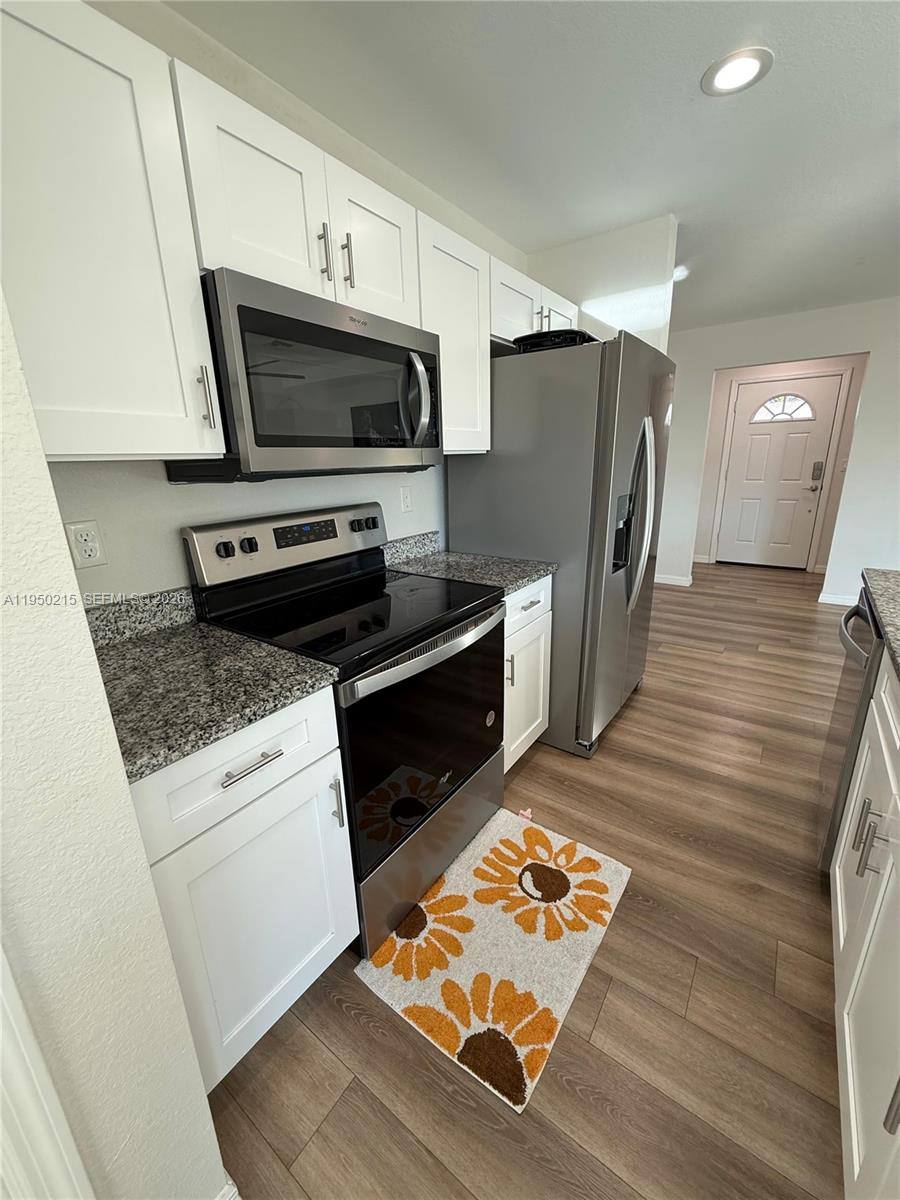 Apartment for rent at 4103 Loretto Ave, Sebring, FL 33872