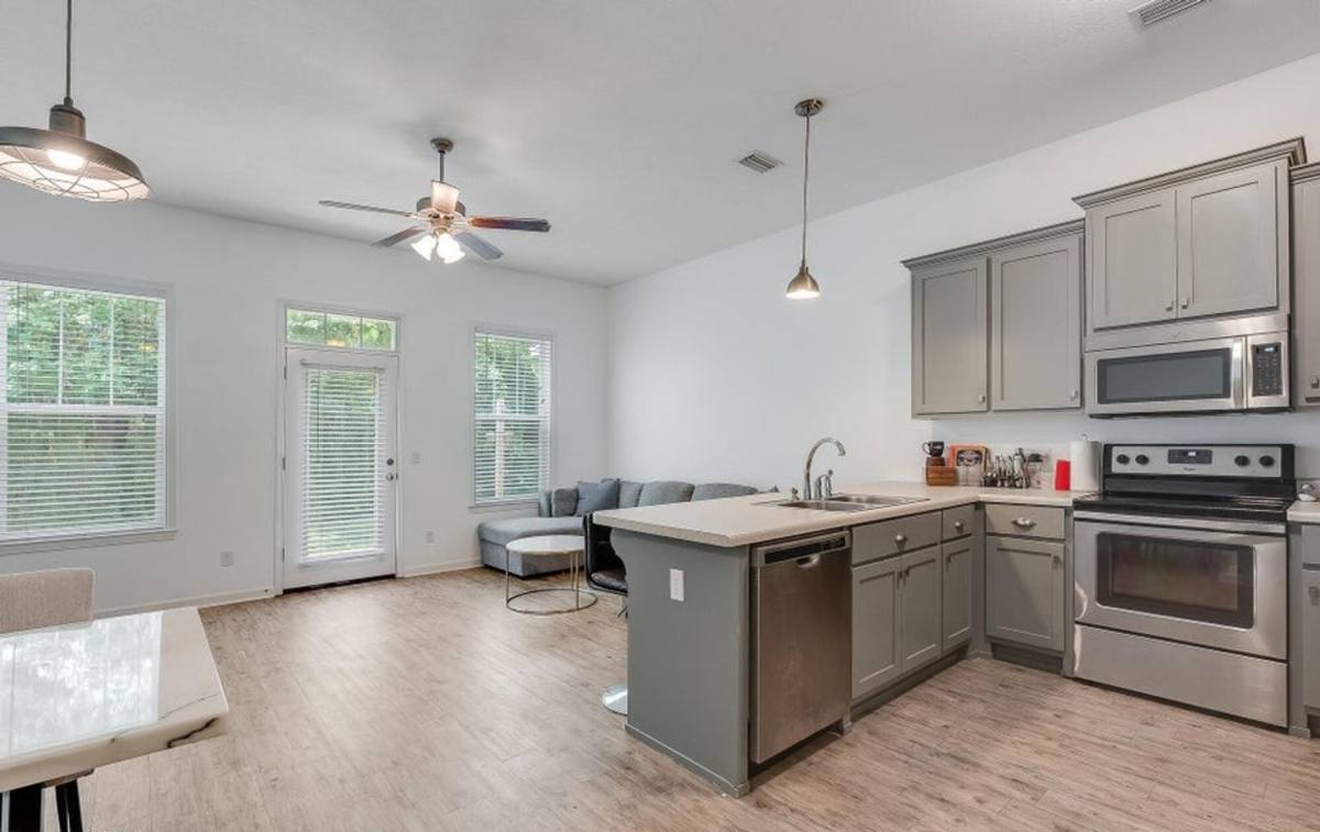 Townhouse for rent at 7228 Quail Hollow Dr, Panama City, FL 32408