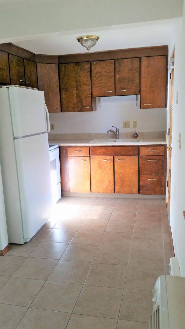 Apartment for rent at 5809 Raymond Rd, Madison, WI 53711