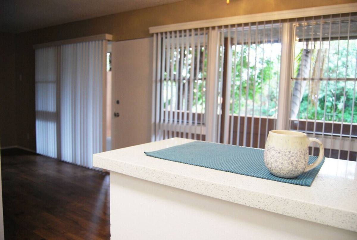 Apartment for rent at 410 Raymondale Dr, South Pasadena, CA 91030