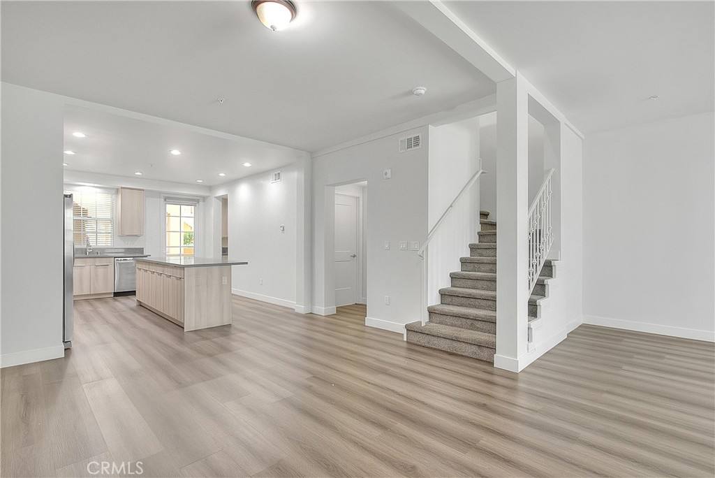 Apartment for rent at 501 W Foothill Blvd #107, Claremont, CA 91711