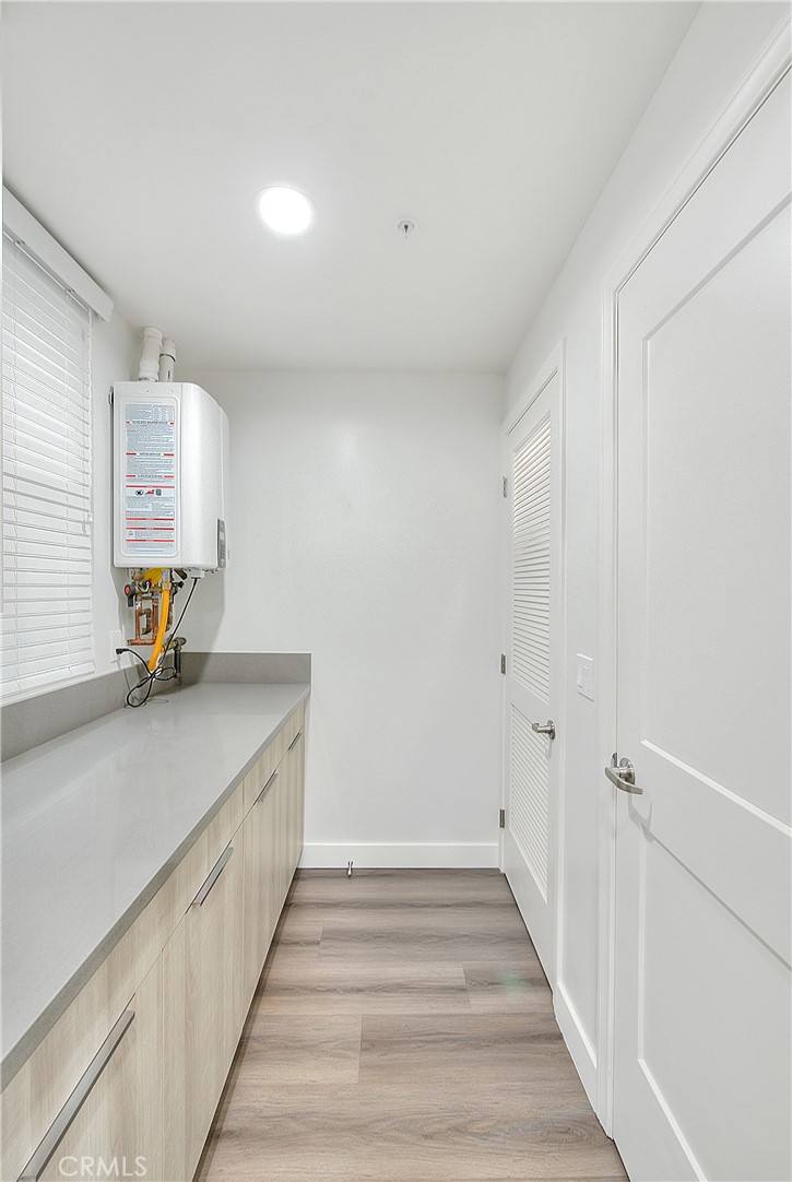 Apartment for rent at 501 W Foothill Blvd #107, Claremont, CA 91711