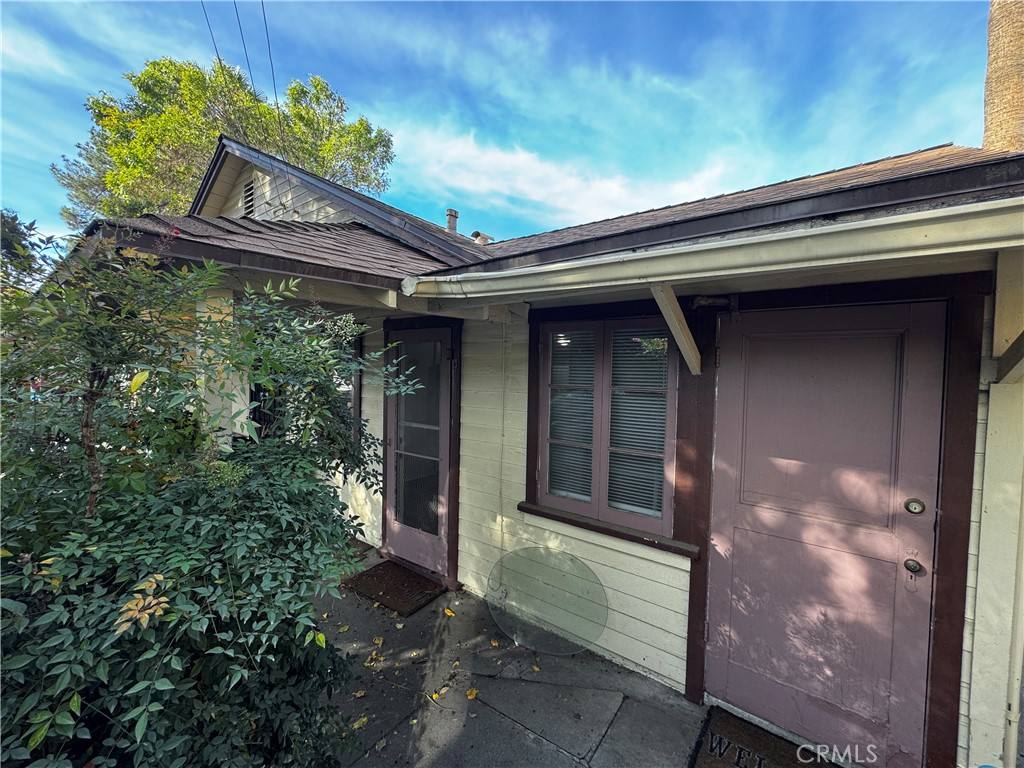 Apartment for rent at 2726 5th St #4, Riverside, CA 92507