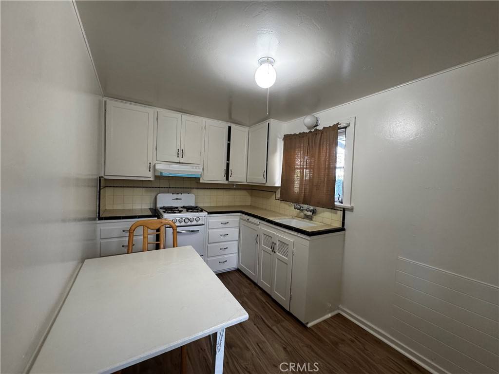 Apartment for rent at 2726 5th St #4, Riverside, CA 92507