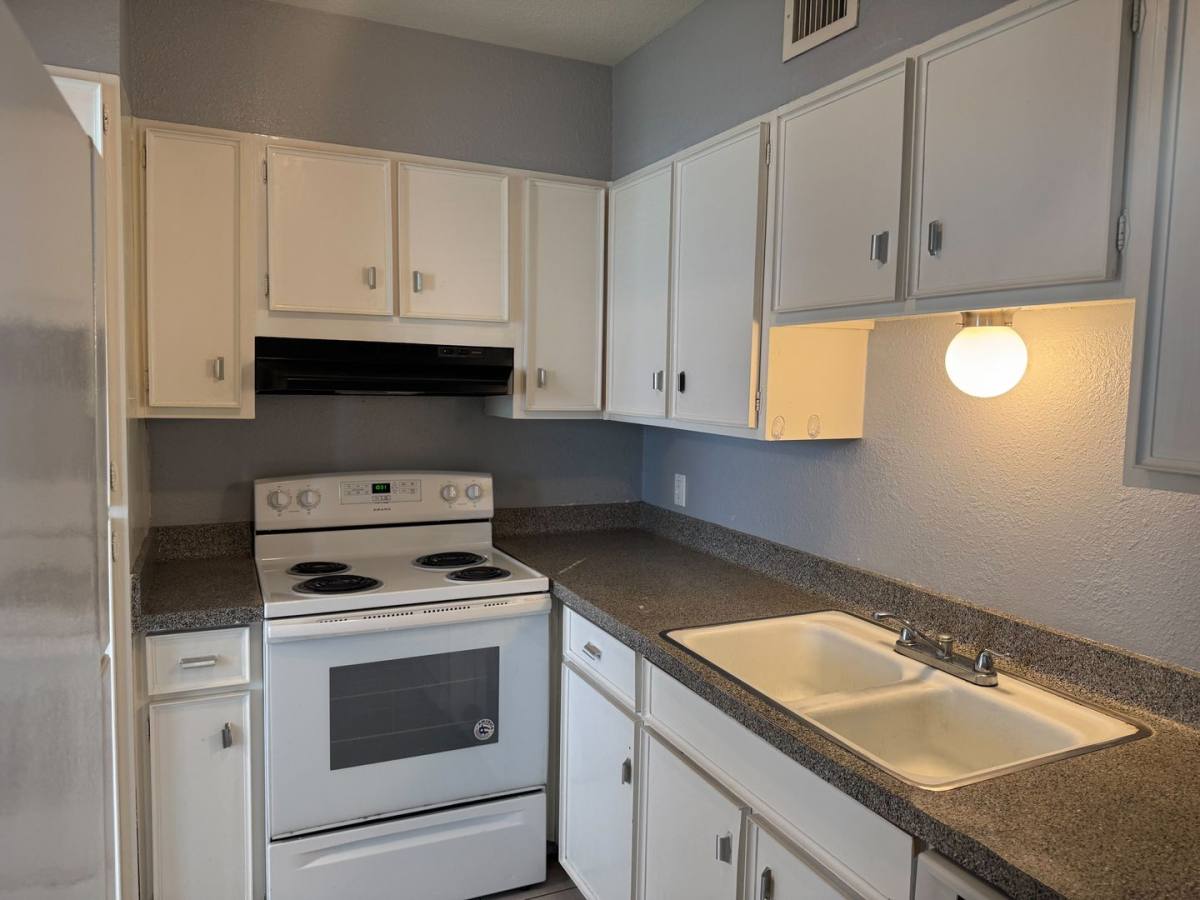 Apartment for rent at 5808 S Alameda, Corpus Christi, TX 78412