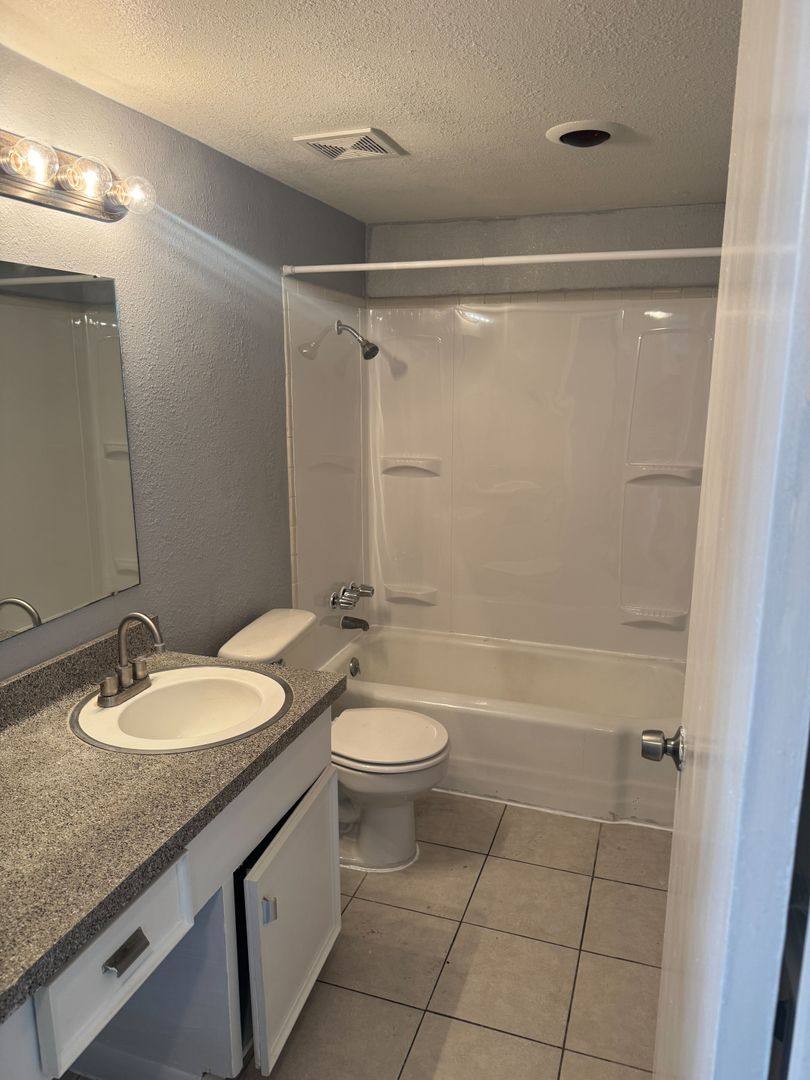 Apartment for rent at 5808 S Alameda, Corpus Christi, TX 78412