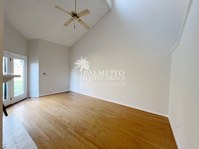Townhouse for rent at 210 N Lindell Rd E, Greensboro, NC 27403