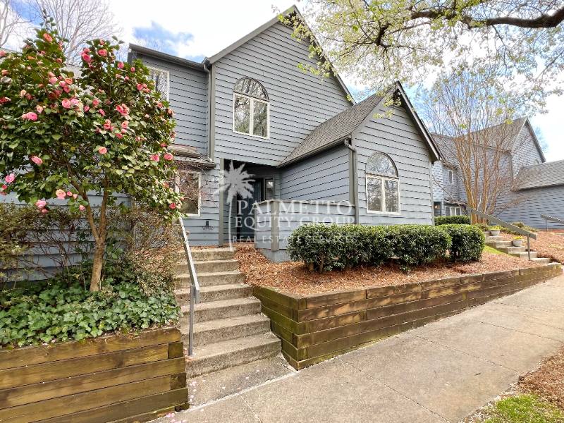 Townhouse for rent at 210 N Lindell Rd E, Greensboro, NC 27403