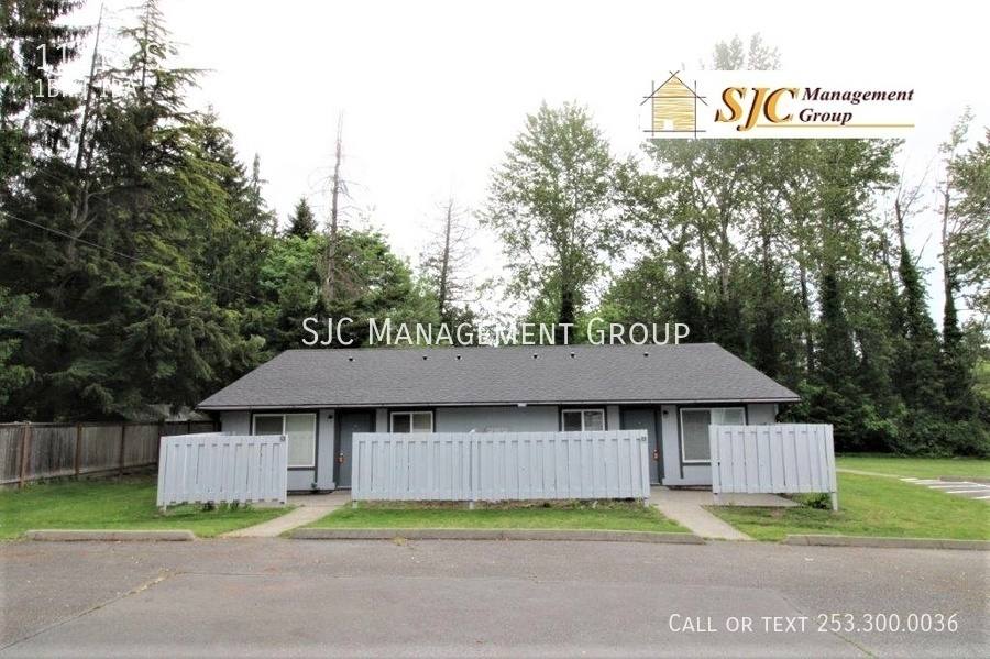 Apartment for rent at 11118 SE 223rd St #A, Kent, WA 98031