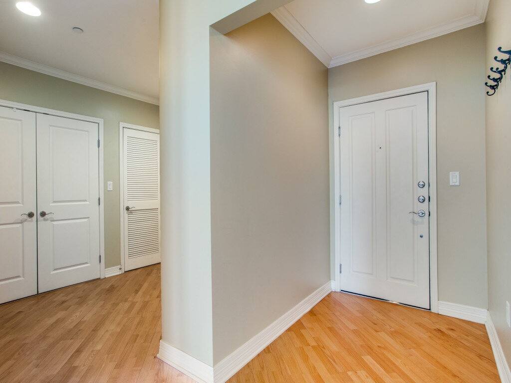 Condo for rent at 500 Throckmorton St #1206, Fort Worth, TX 76102