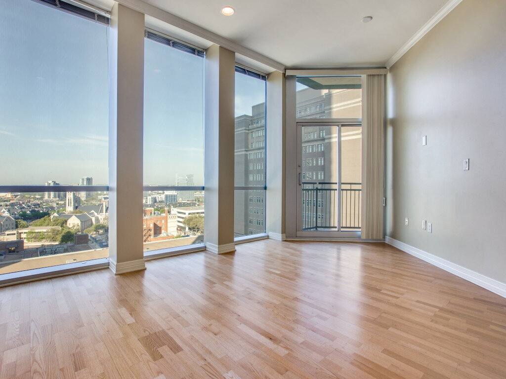 Condo for rent at 500 Throckmorton St #1206, Fort Worth, TX 76102