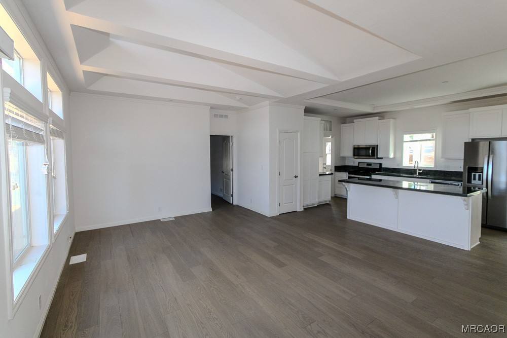 Apartment for rent at 1336 La Crescenta Dr #1, Big Bear City, CA 92314