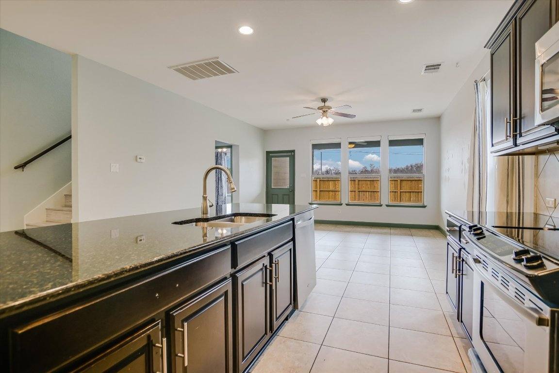Apartment for rent at 10020 Wading Pool Path, Austin, TX 78748