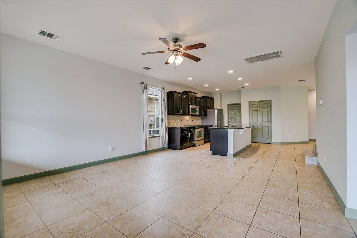 Apartment for rent at 10020 Wading Pool Path, Austin, TX 78748