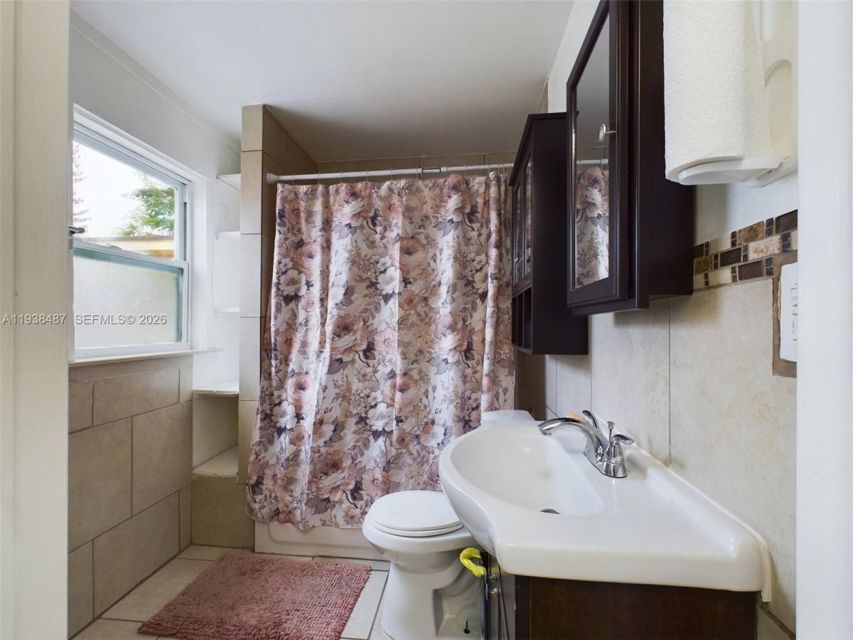 Apartment for rent at 616 SW 8th St #620, Homestead, FL 33030